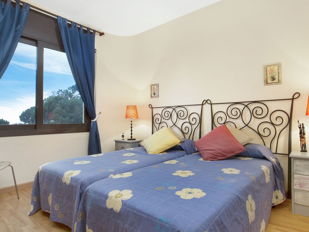 Cozy Villa in Lloret de Mar With Private Swimming Pool