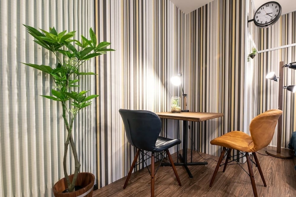 R-Guest Residence