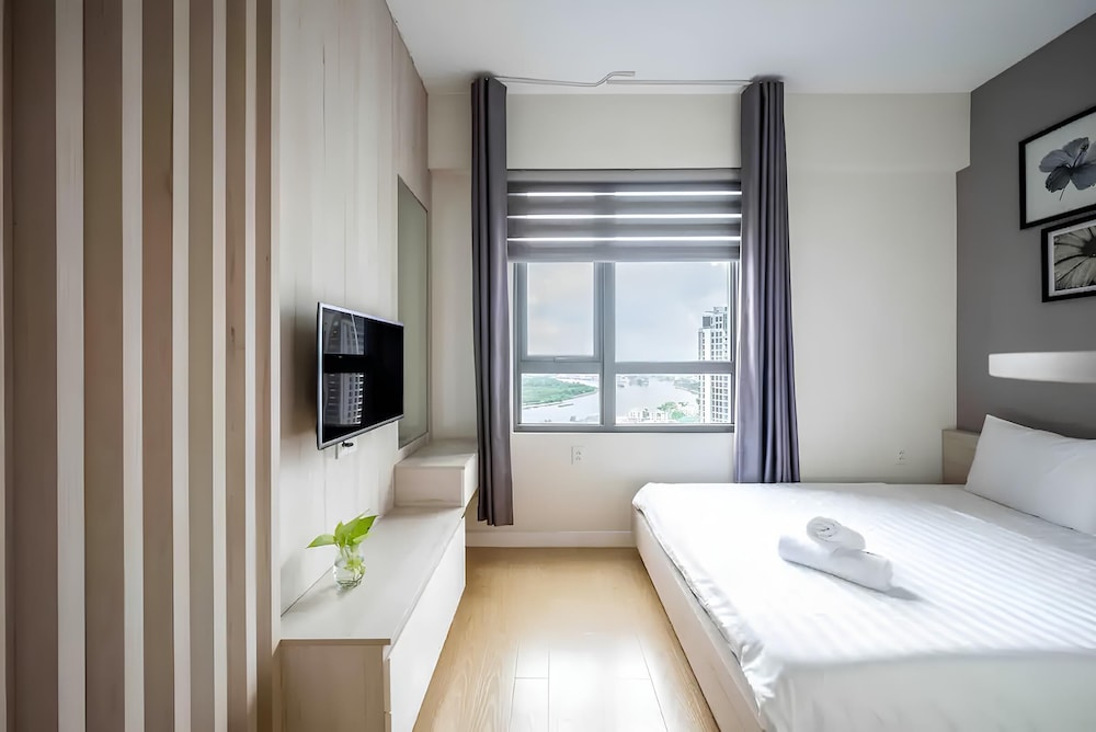 Masteri Luxury City Apartment