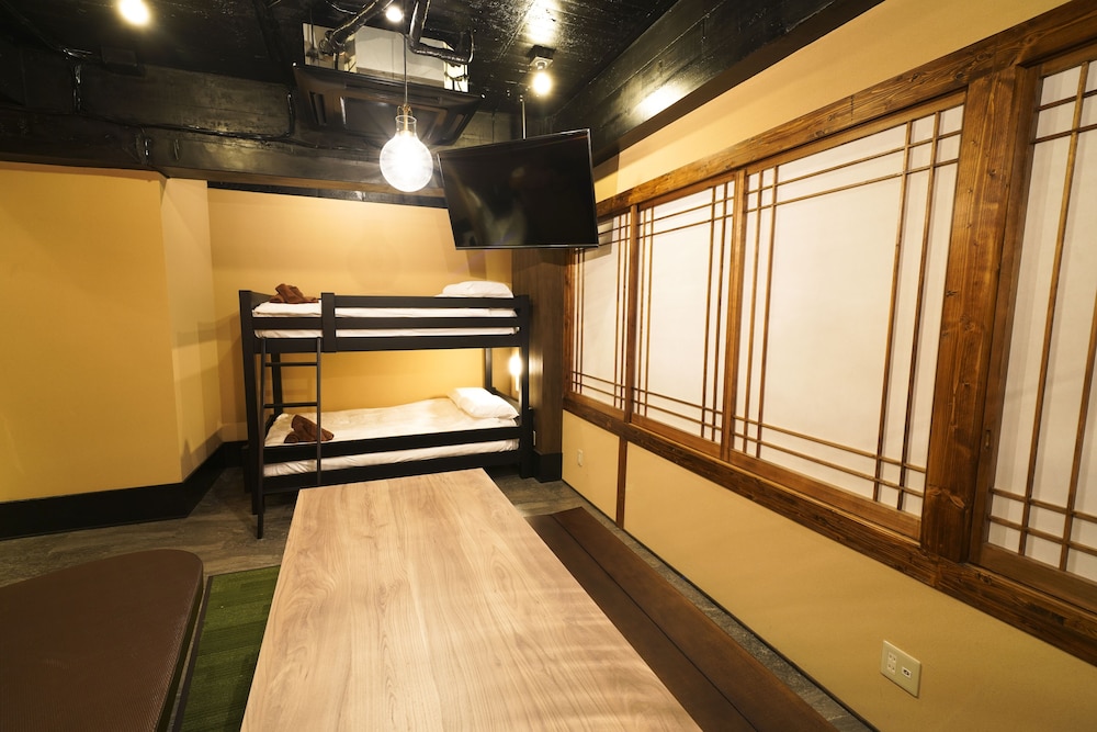 HOTEL Lee