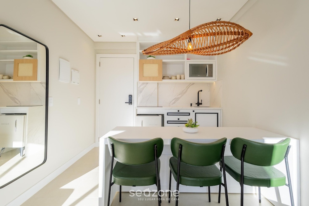 Modern Studios 2 km From Praia do Rosa - Rsos