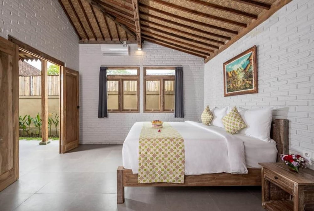 Pondok Eka Wood view 5