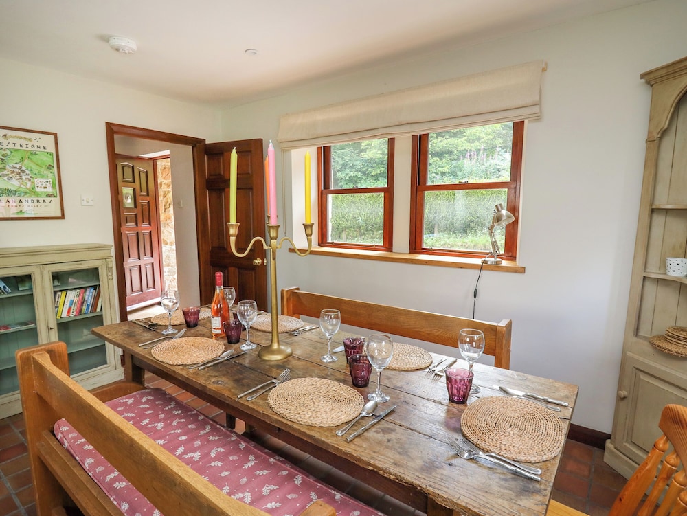 Oak Apple Cottage