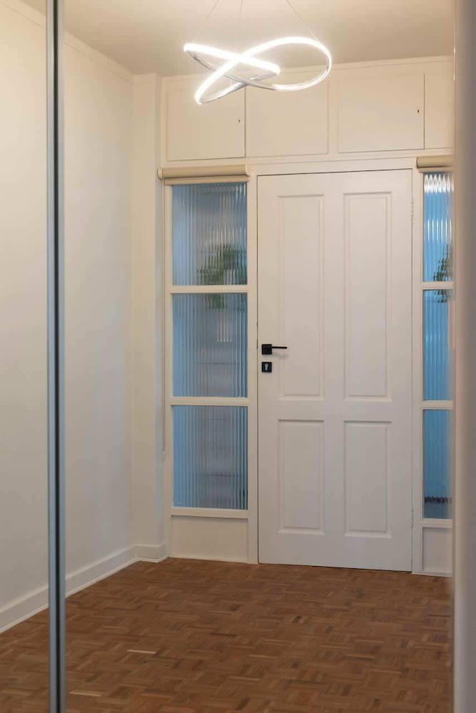 Modern 2 Bedroom Apartment Pleasant Ways Seapoint