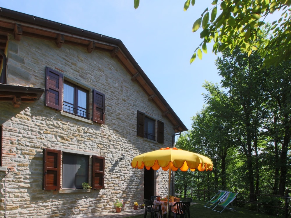 Pet-friendly Retreat view 3