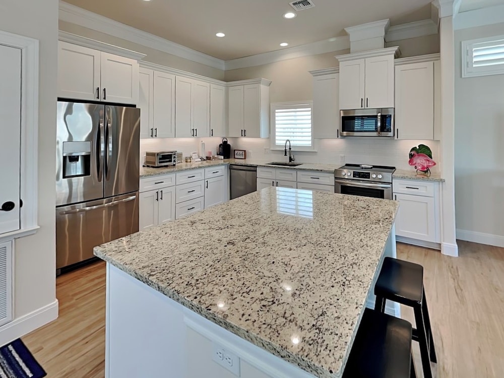 Coastal Zest by Silver Sands Vacation Rentals