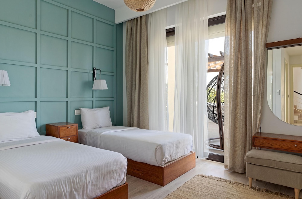 Vesta - Luxury Villa - 3BR - Ancient Sands