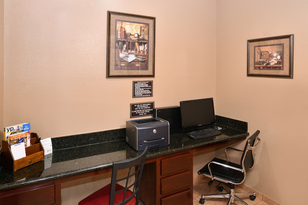 Americas Best Value Inn  Suites San Benito - Property Image 13