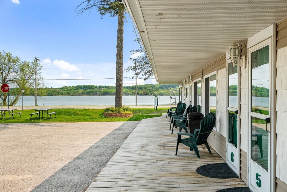 South Arm Retreats Combined Units 1 to 5