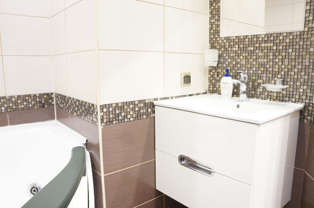 Apartment RF88 with Hot Tub on Moskovsky 220