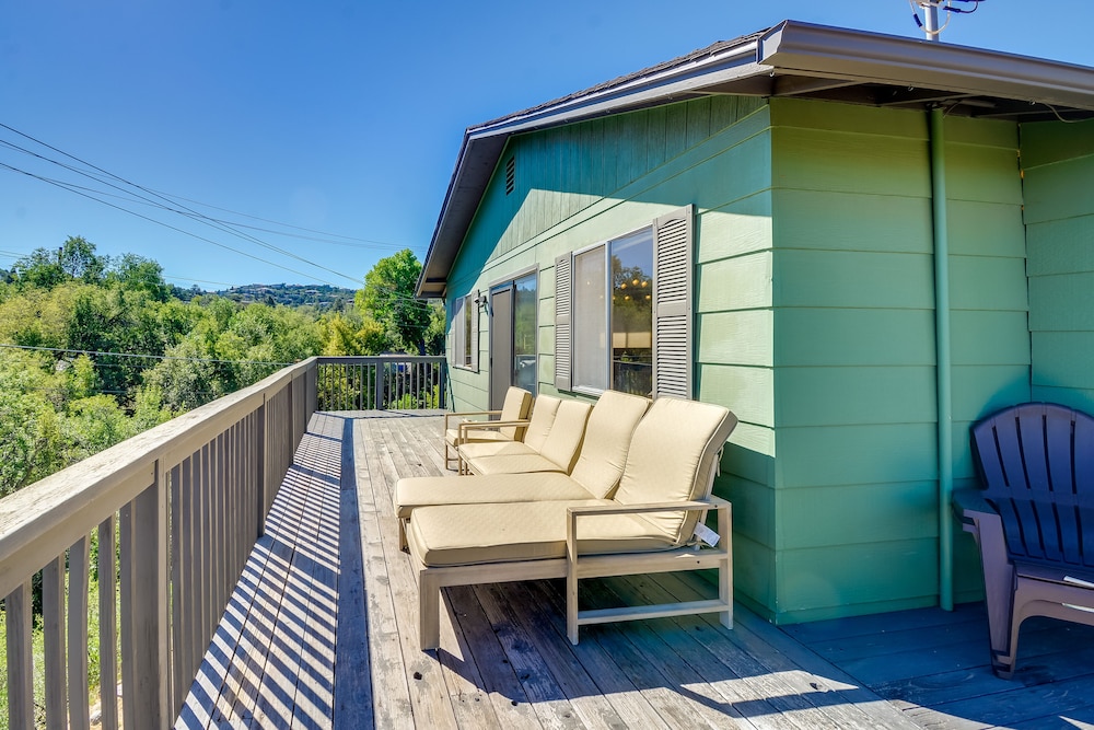 Prescott Valley Vacations - Prescott Home w/ Fire Pit - 1 Mi to Whiskey Row! - Property Image 1