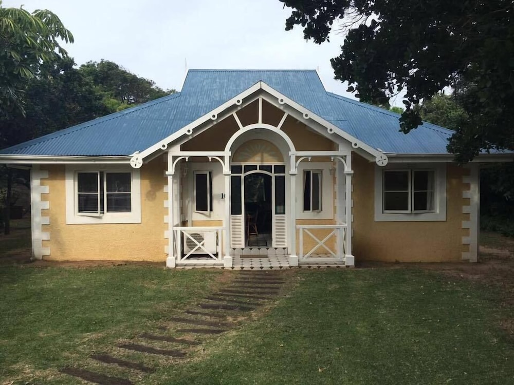 Caribbean Estates Villa & Apt view 4
