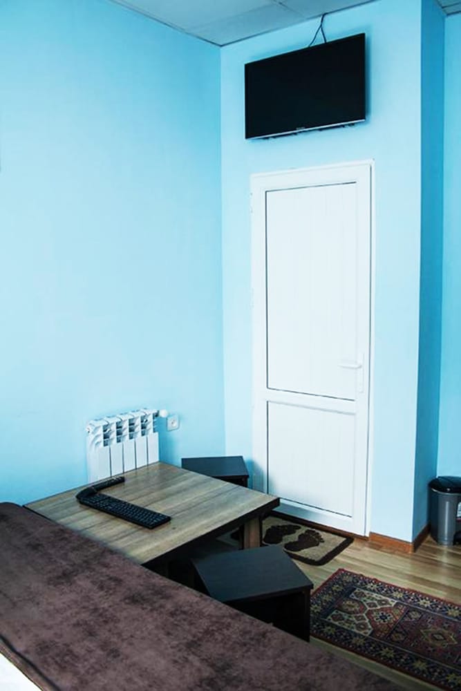 Domino Yerevan Hostel & Tours