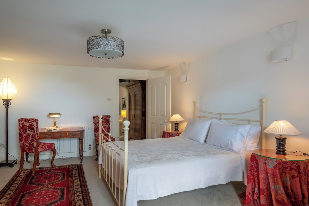 Somerset House - Charming Period 1BD view 3