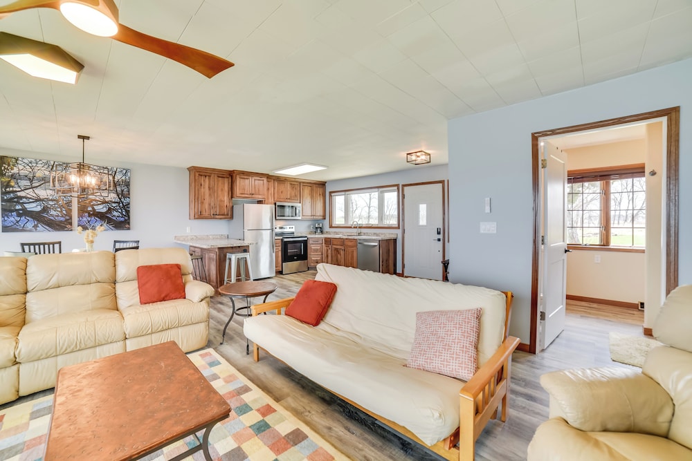 BBQ Ready: Lakefront Retreat in Watertown