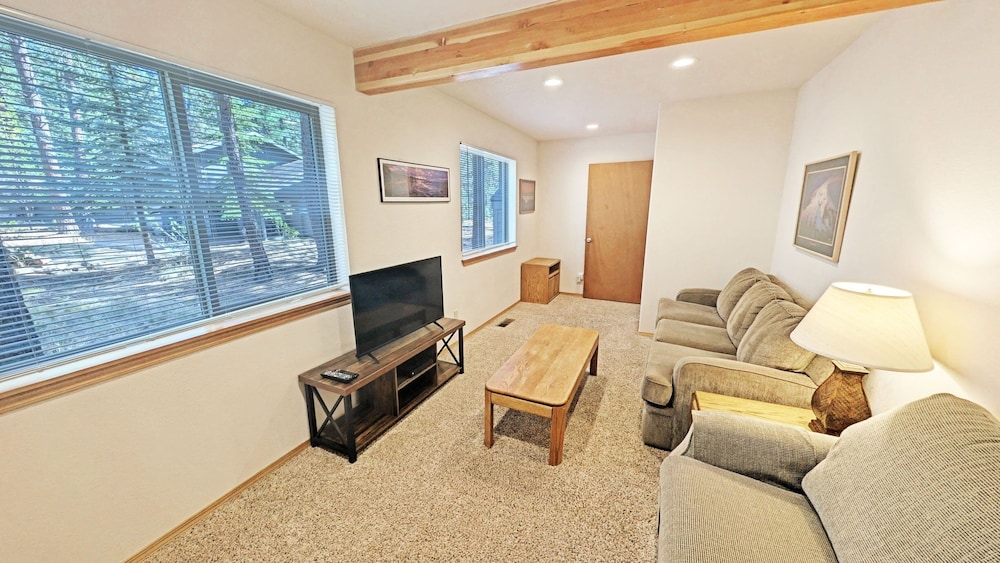 Mt Hood 13 4 Bedroom Home