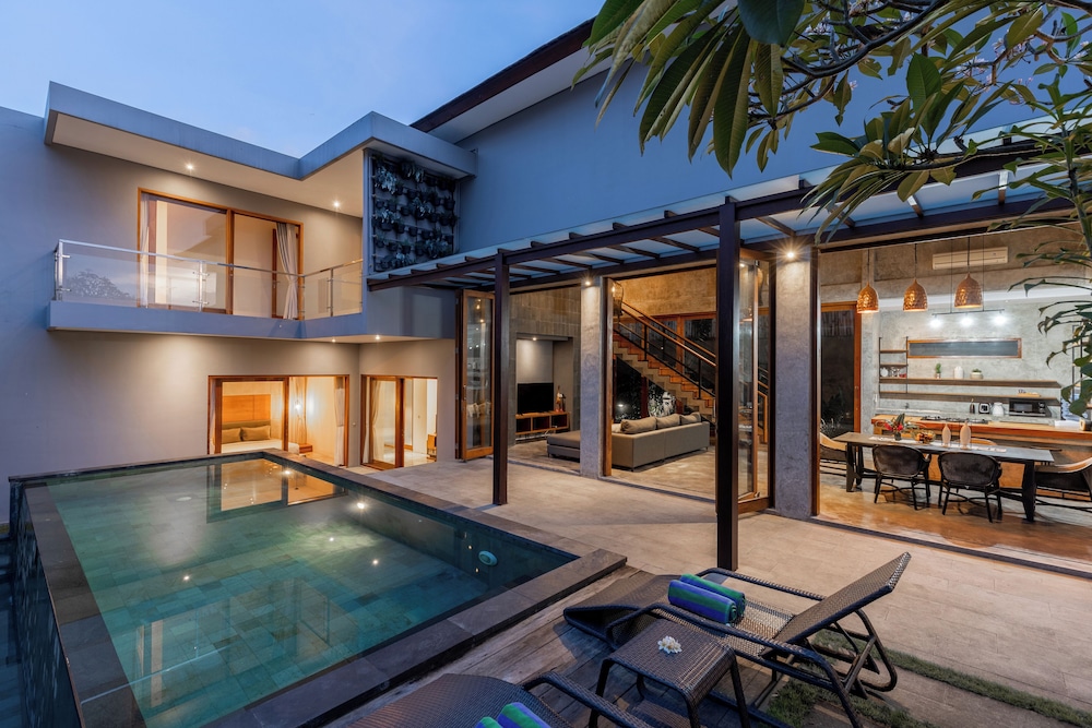SooBali Niscala Villa 5 Bedroom