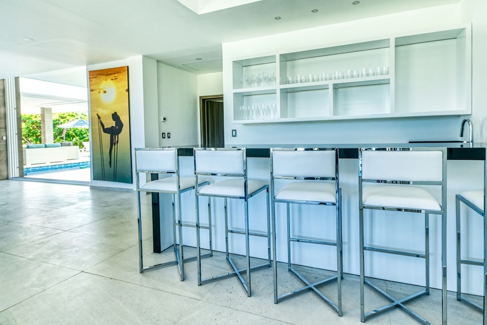 Cap Cana Villa for Rent Modern Fresh and Fully-equipped Oceanfront Villa