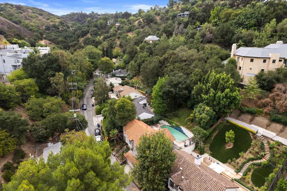 Allura Studio City Mediterranean With Private Pool