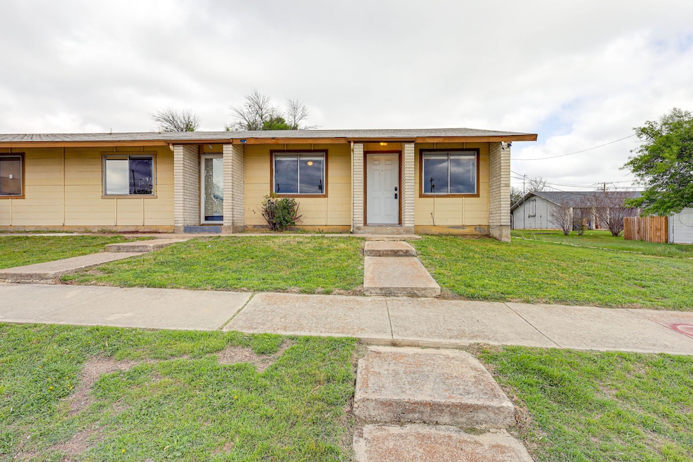 Charming Killeen Apartment: 3 Mi to Fort Cavazos! view 2