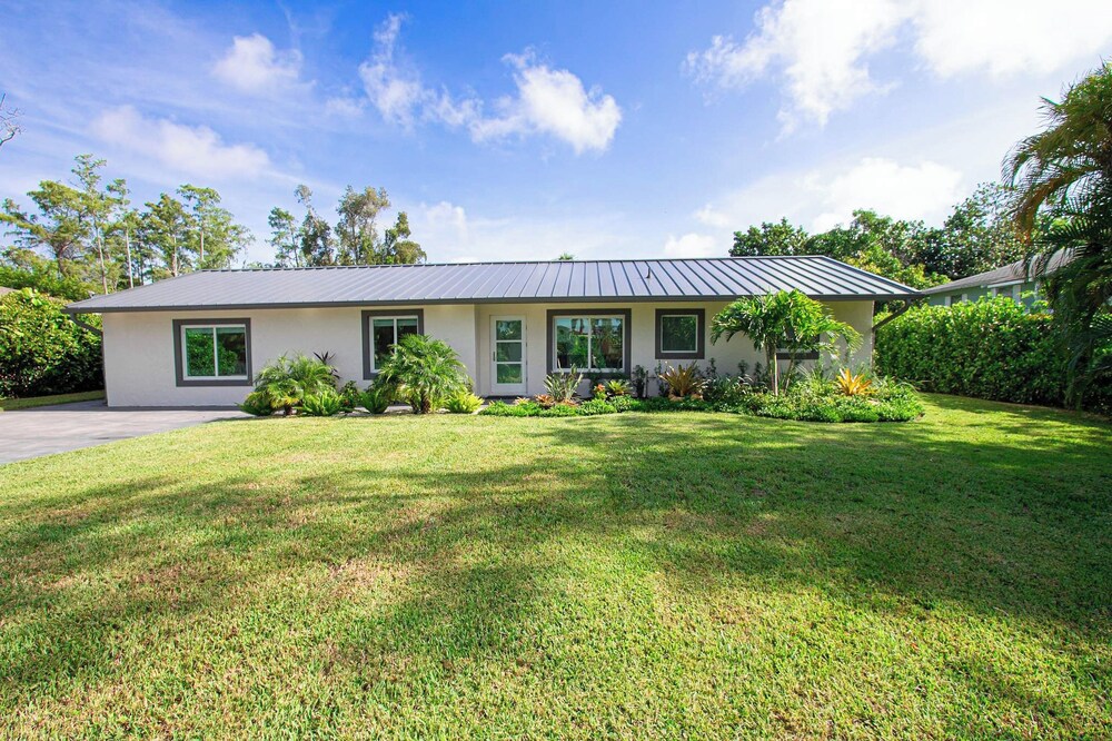 Naples Escape w/ Furnished Patio & Private Pool! view 3