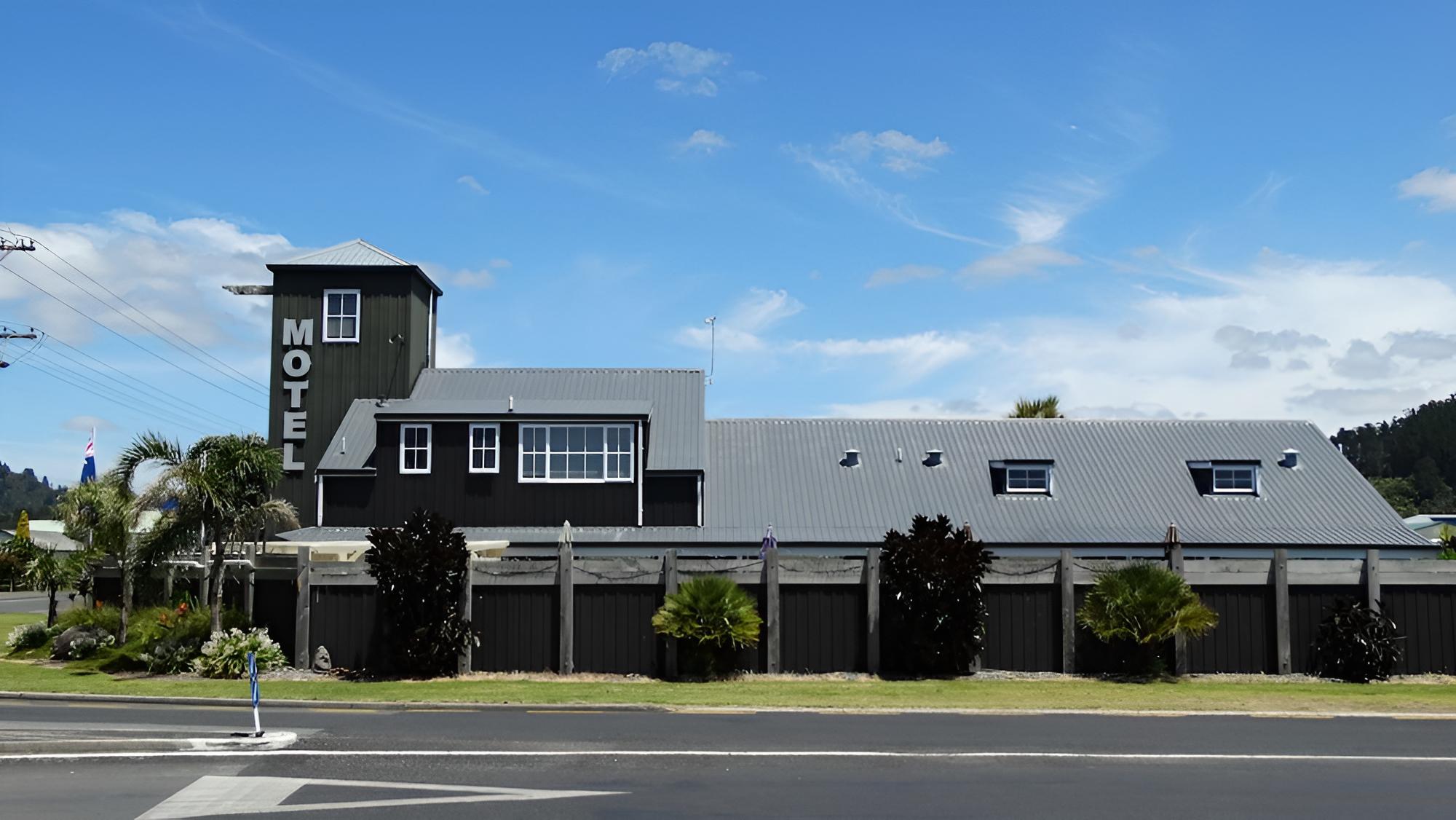 Southpacific Motel and Conference Centre