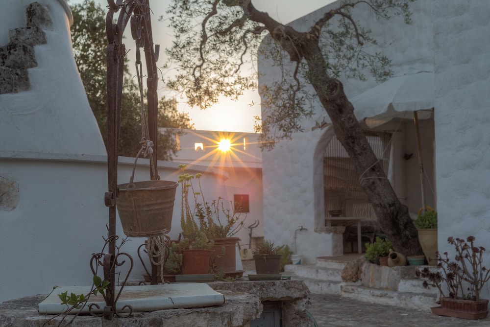 Trullo del Falegname Ostuni by Typney view 2