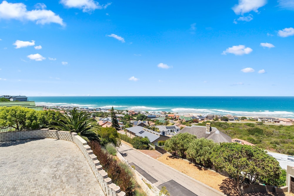 31 Flamink Crescent Ave