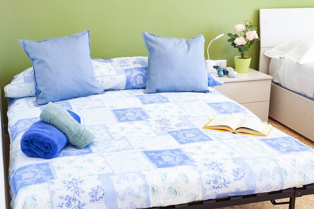 Boscoreale Vanilla Flat photo 5