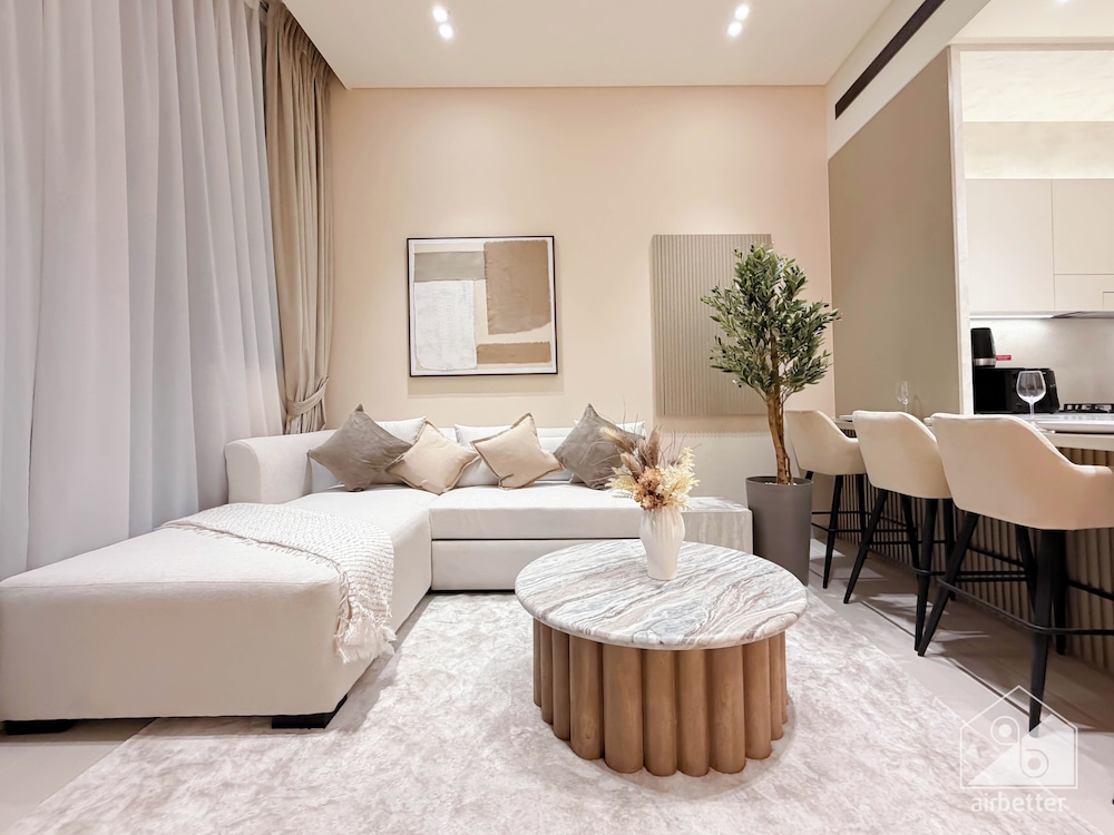 Binghatti Phantom Bliss 1BR With Private Pool