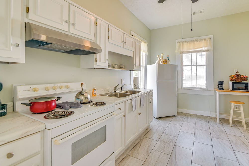 Walk to Riverfront Park: Updated Home in Columbus!