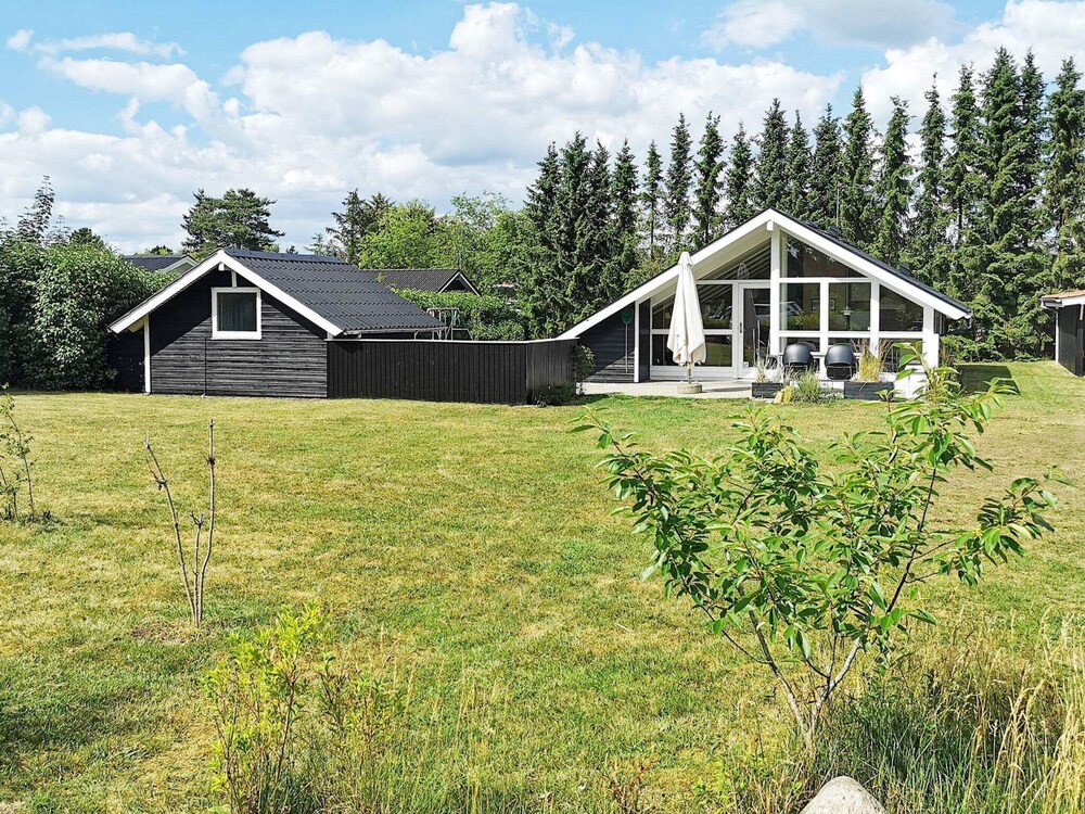 5 Person Holiday Home in Farvang view 3