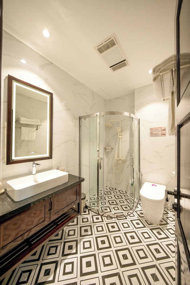 JULIE's HOUSE - LUXURY APARTMENT - HUE