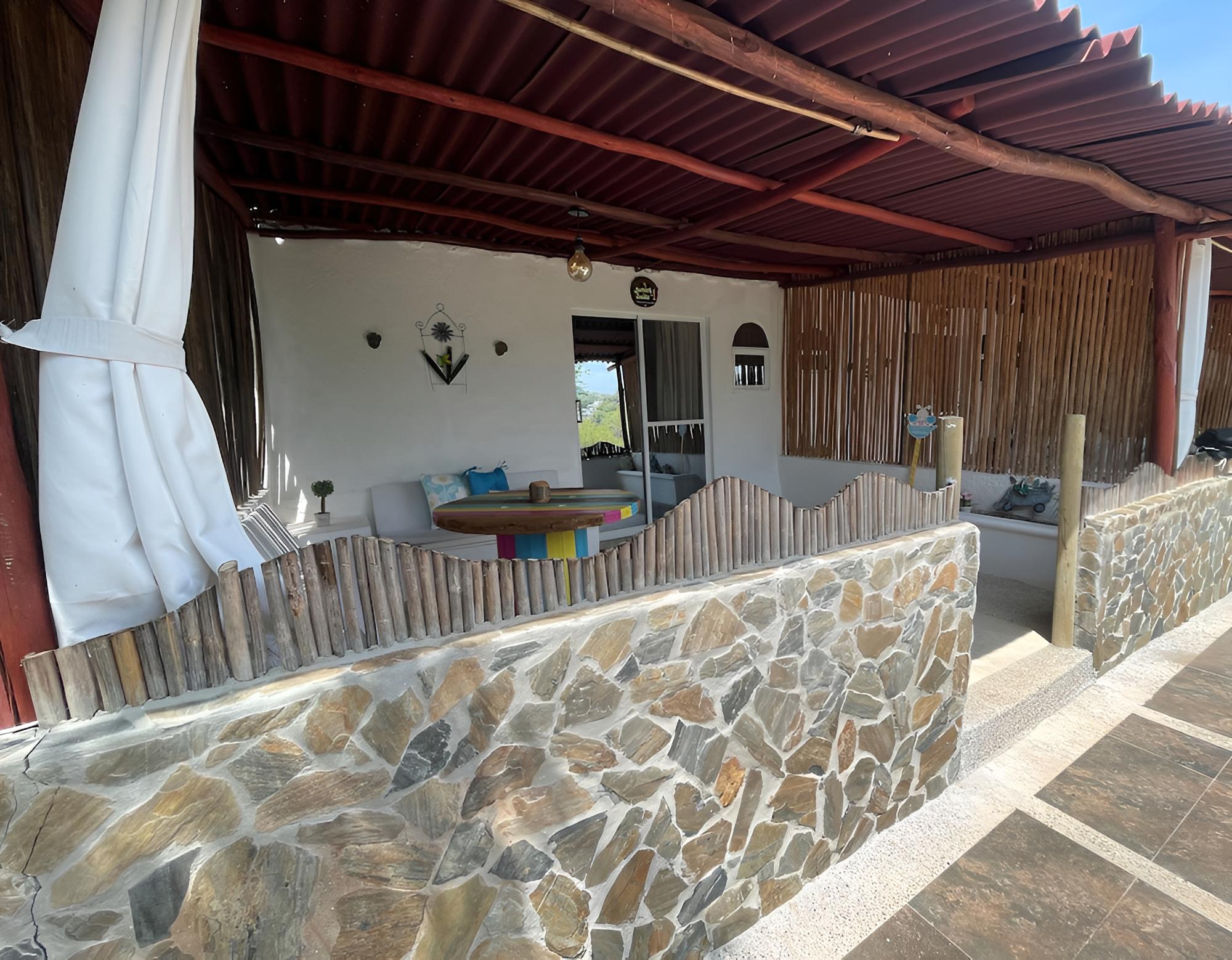 Puro Paraiso Eco Hotel