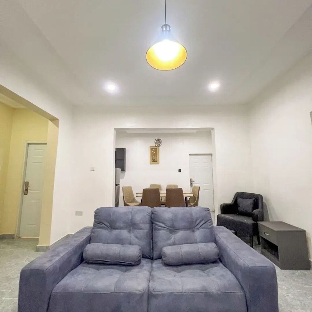 Bott Apartment