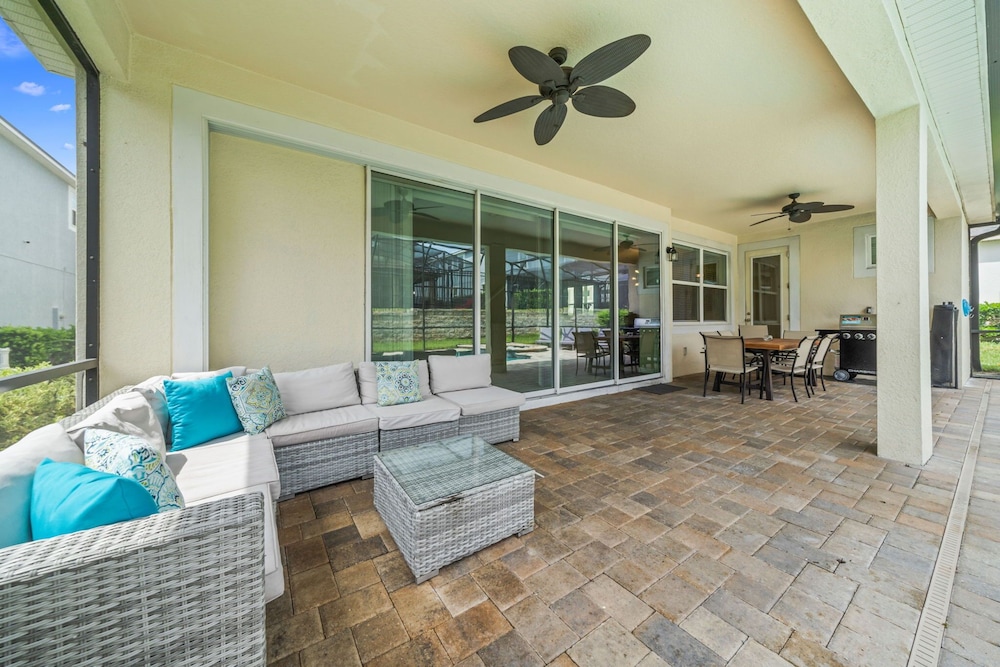 9014 Sunshine Ridge Loop