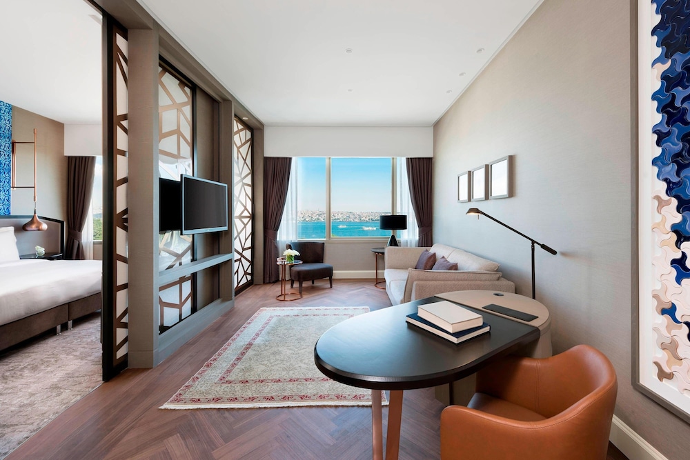 The Ritz-Carlton, İstanbul - Image 21