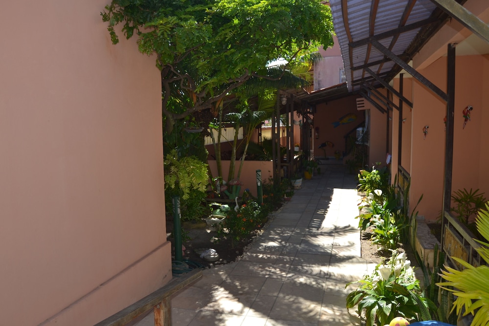 Pousada Porto Tropical