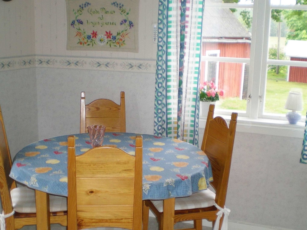 4 Person Holiday Home in Gullspang-by Traum
