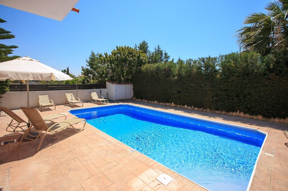 Villa Zenon Large Private Pool Walk to Beach Sea Views A C Wifi Car Not Required - 2222 view 2