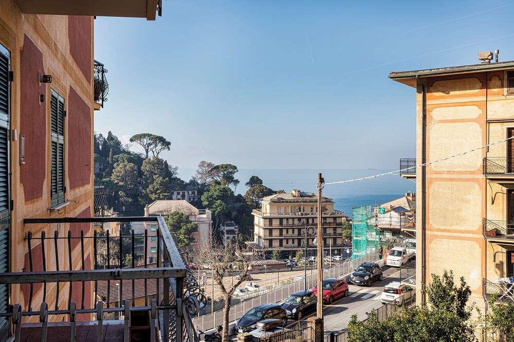 Una Palma a Camogli by Wonderful Italy