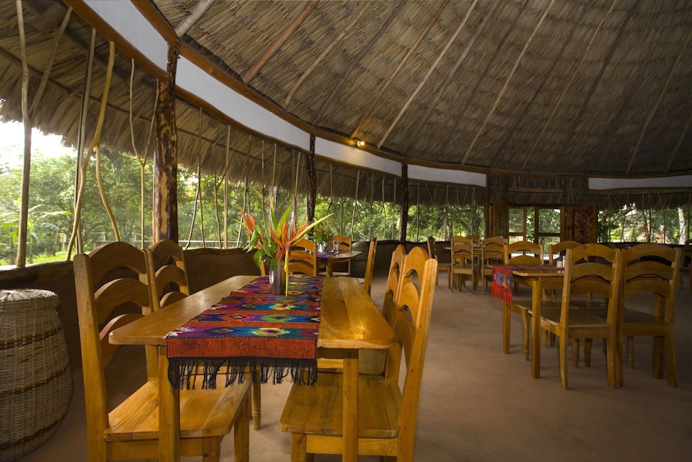 Cotton Tree Lodge