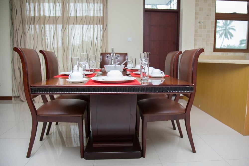 Baobab Hotel Apartment By Zakinn