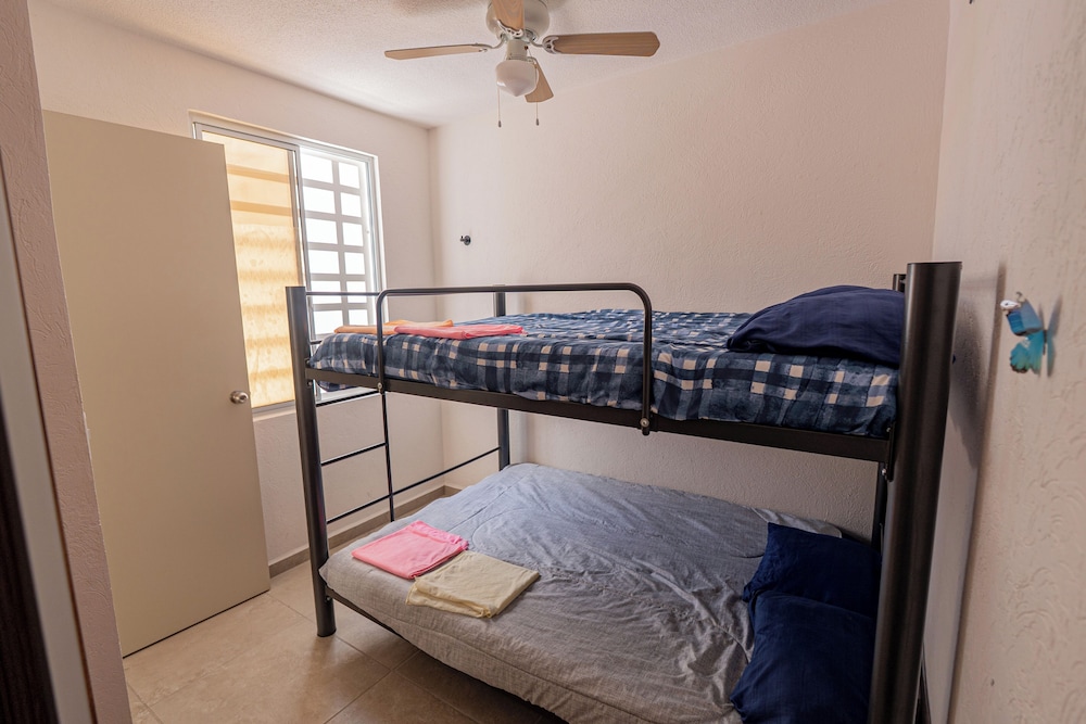 FFamily House & Water Park Tlayecac 3 BR