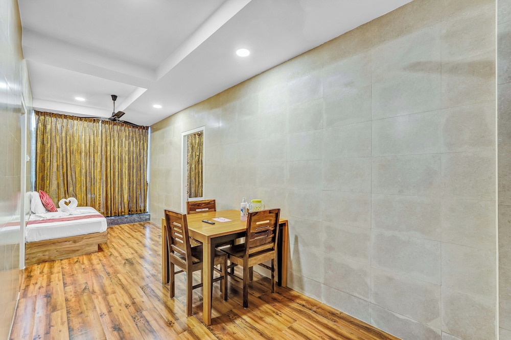 Season4 Residences 1-BHK furnished appt