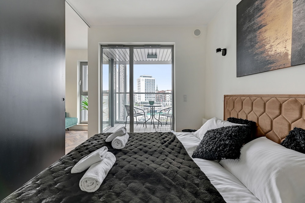 Dom & House - Apartments Granaria view 2