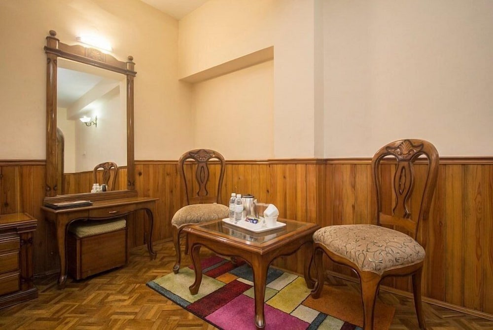 Hotel De Villa