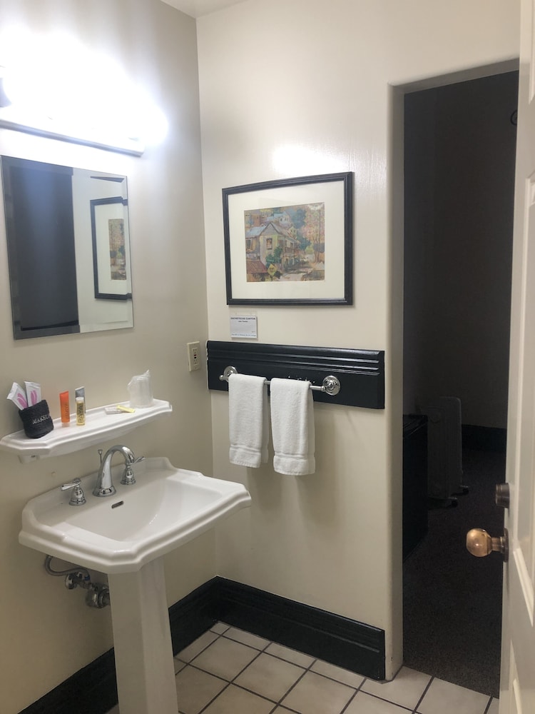 The Block Hotel Bisbee