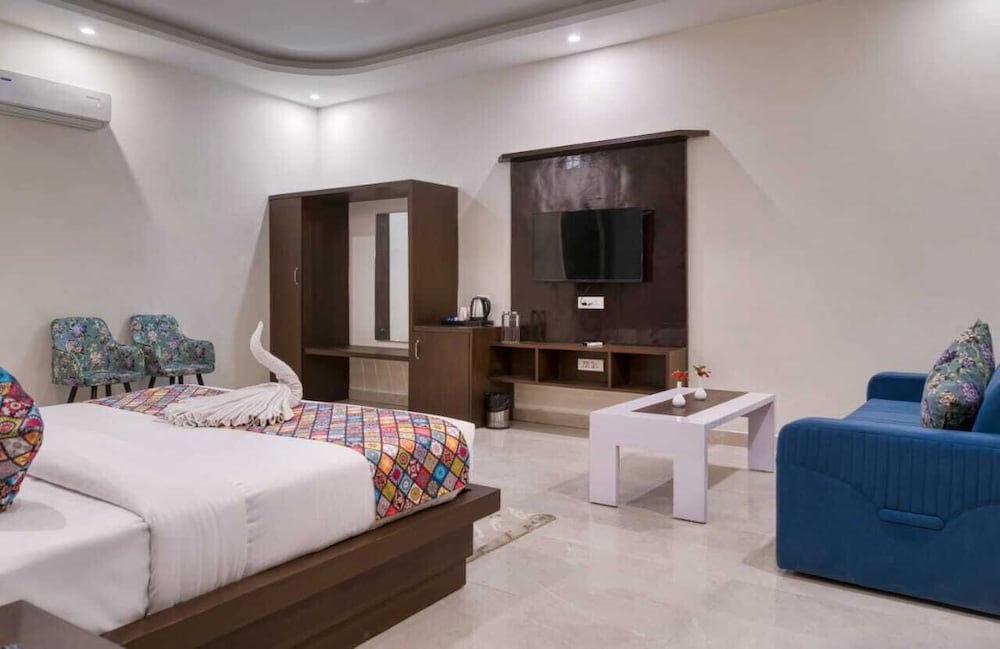 KarmaCasa Resort By Buransh Group