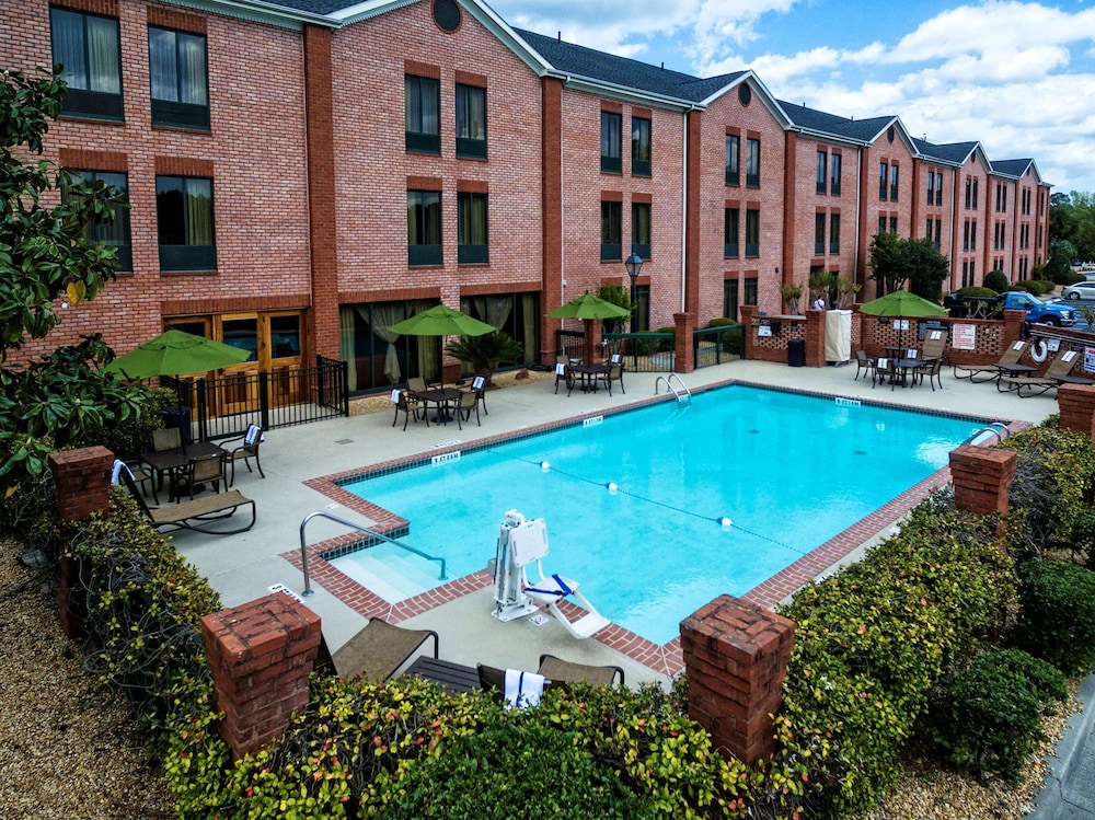 Port Wentworth Vacations - Hampton Inn Savannah-I-95-North - Property Image 10